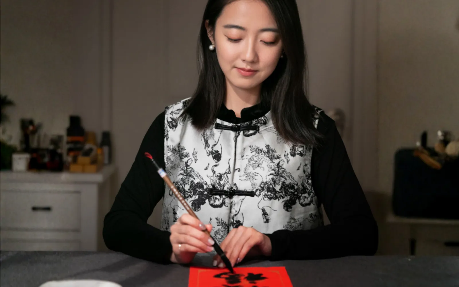 精品時裝與奢華品牌 VIP 現場揮毫示意照